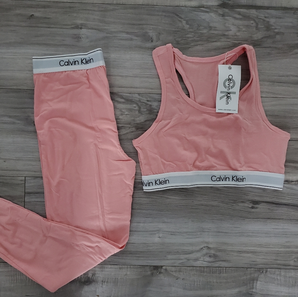 Ensemble CALVIN KLEIN NEUF
